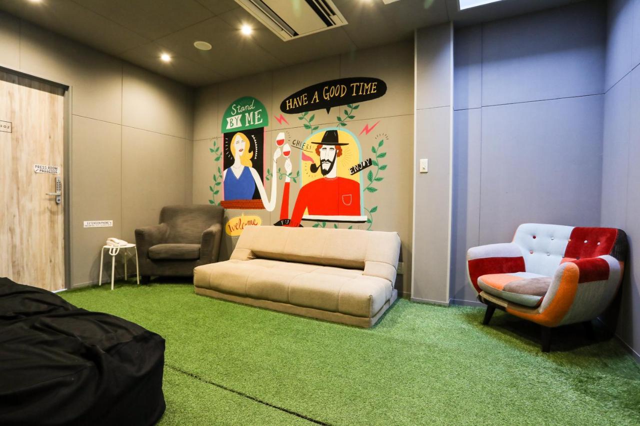 Hostel Stand By Me Fukuoka  Exterior photo